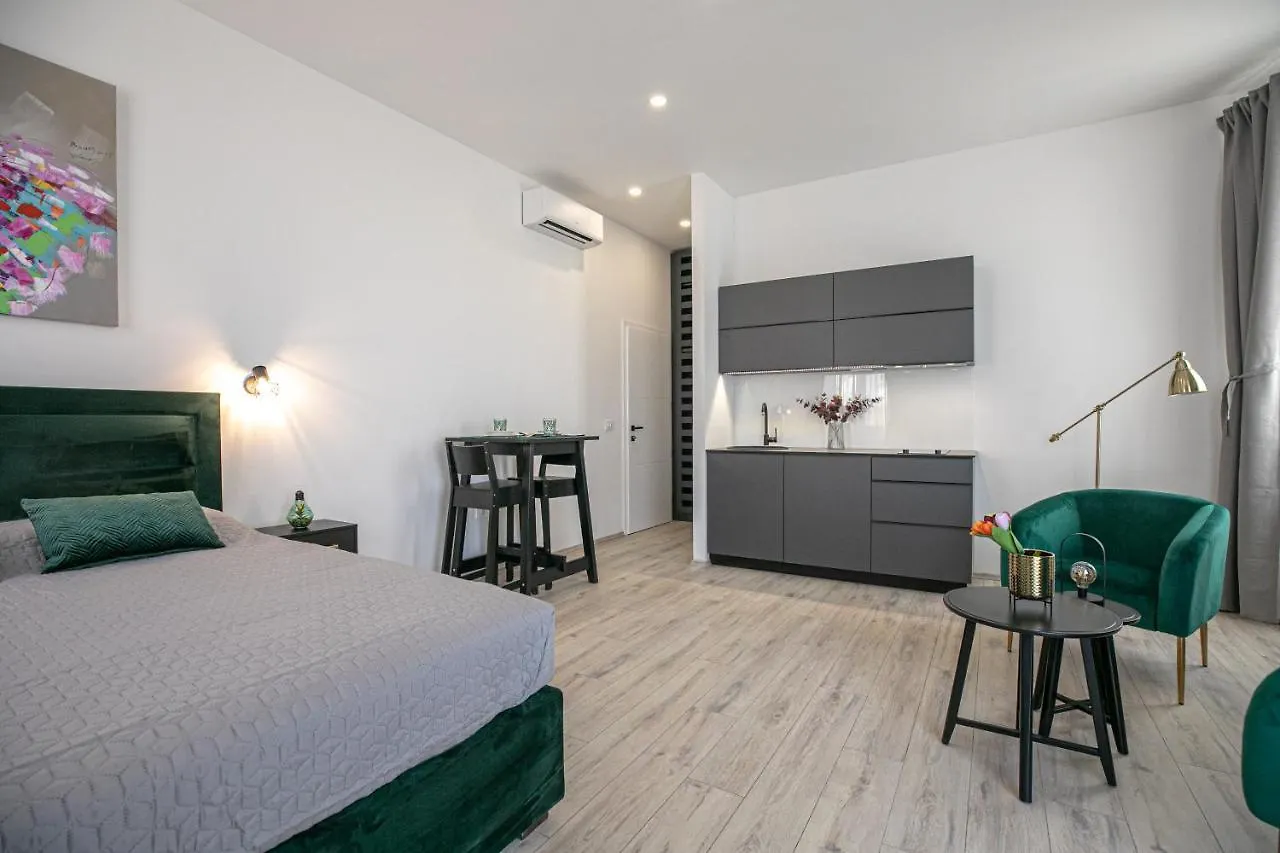 Apartment Studio Deluxe Antonio Pula Croatia