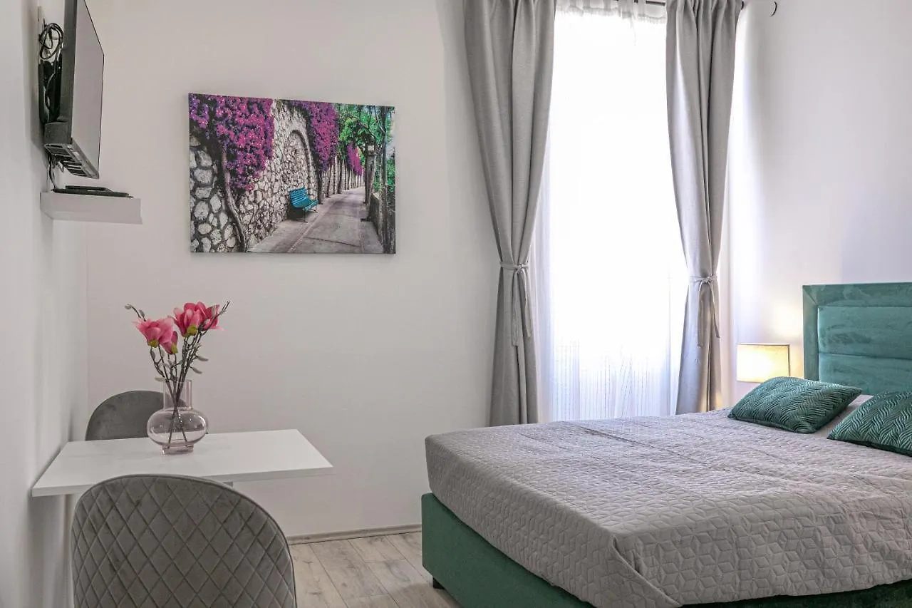 Studio Deluxe Antonio Pula Kroatien