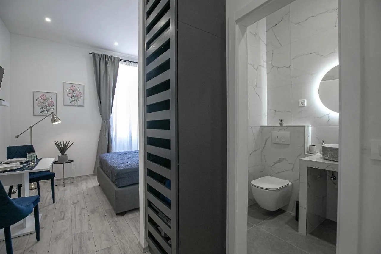 Studio Deluxe Antonio Pula 0*,  Kroatien